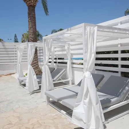 Otel Bohemian Gardens Protaras