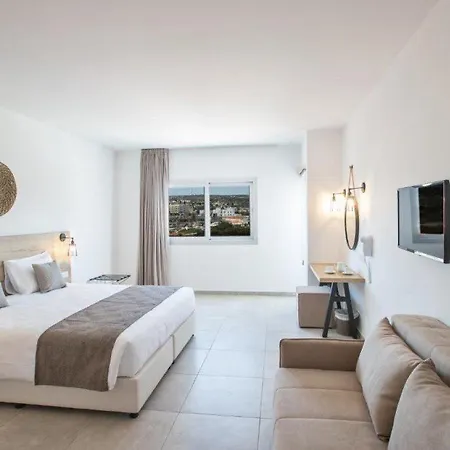 Bohemian Gardens Otel Protaras