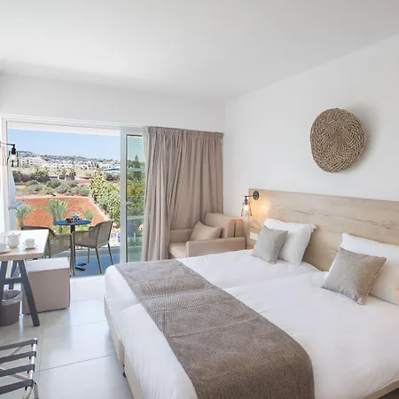 Otel Bohemian Gardens 4*