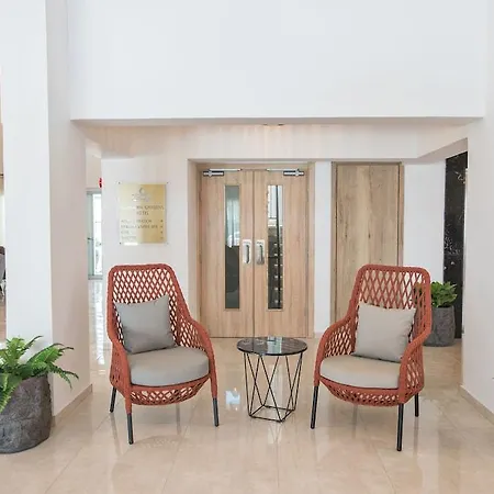 Bohemian Gardens Otel 4*