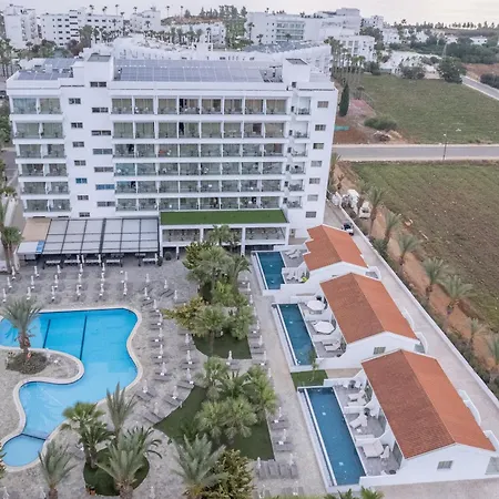 Otel Bohemian Gardens 4*